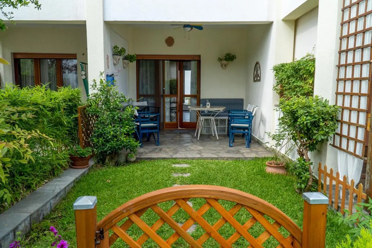 펜션 Casa Costa For 7 Guests Near Fourka Beach Skála Foúrkas 그리스